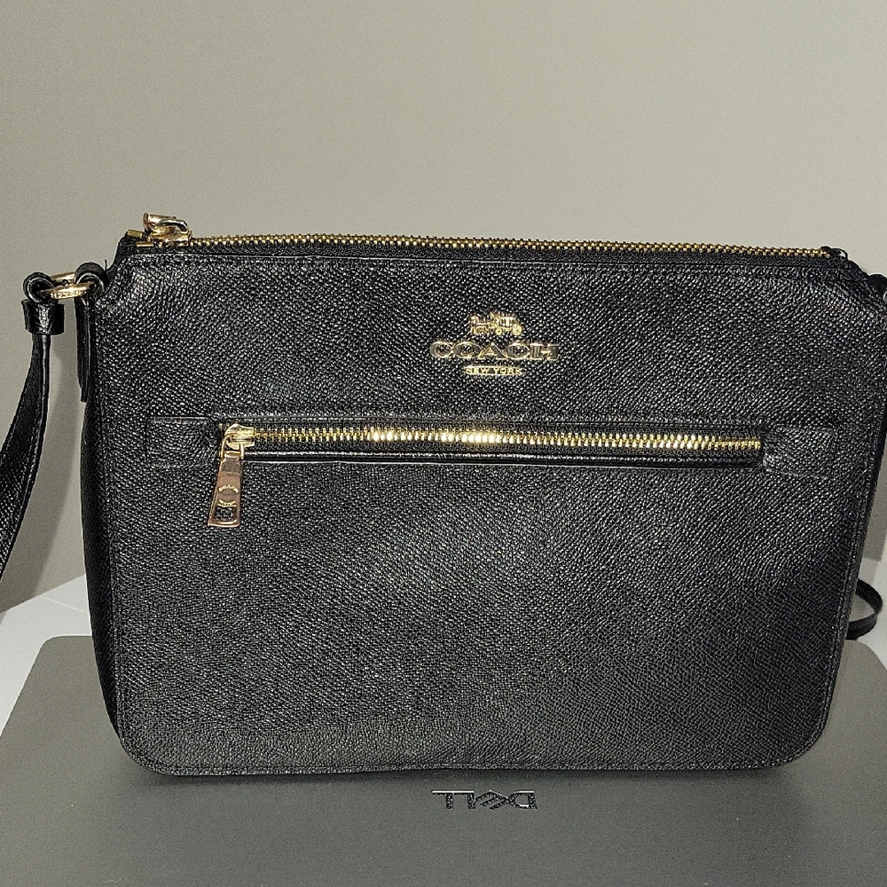 Coach Gallery File Crossbody bag, style number 91148.